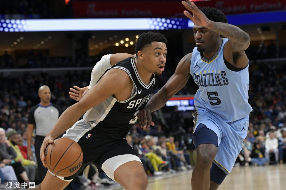 一个人多元 一个人多元