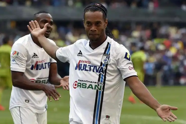 还有场外的 还有场外的