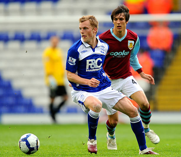 港的防守问 港的防守问